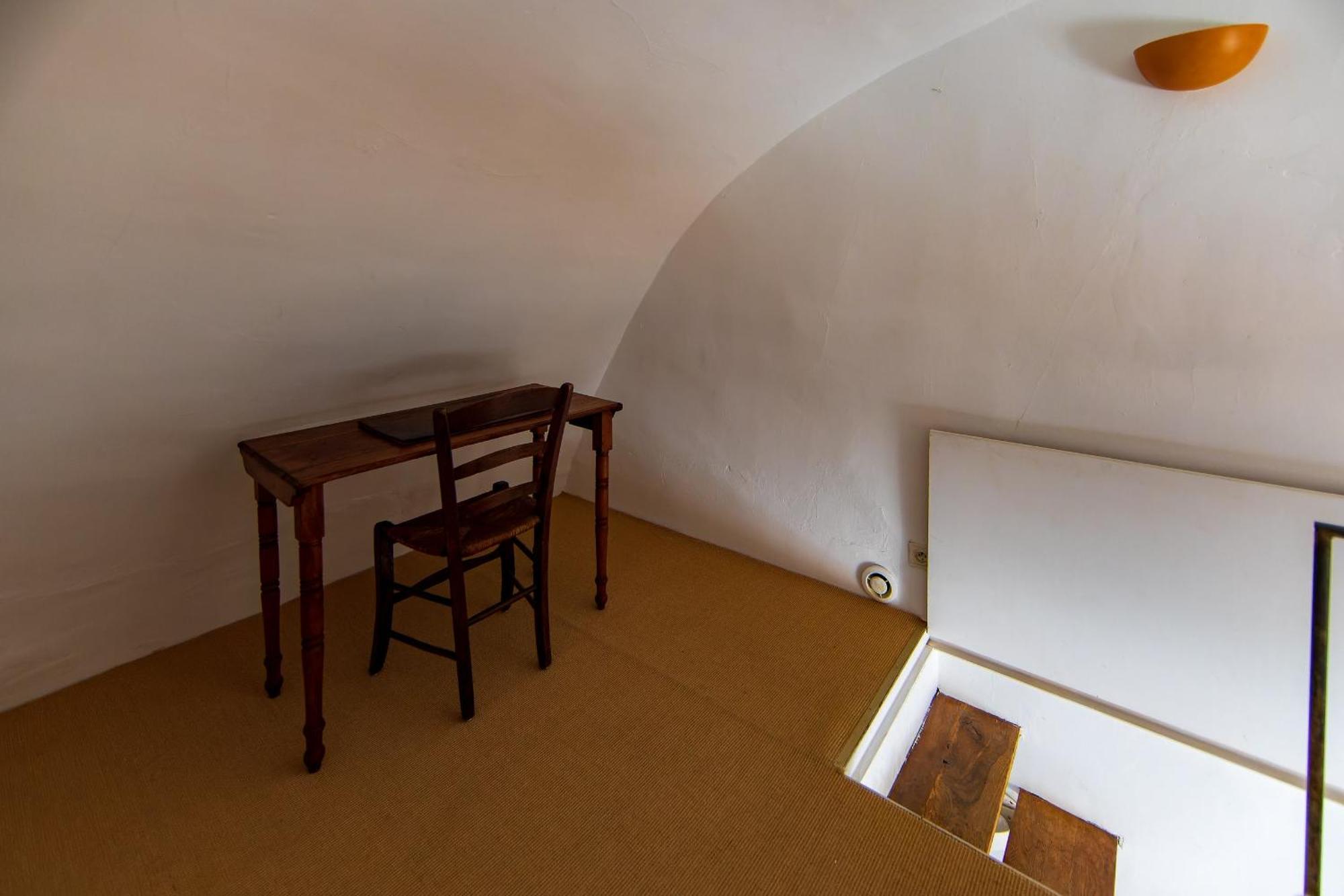 Gites Provence Et Nature - Entre Luberon Et Monts De Vaucluse Cabrieres-d'Avignon Room photo
