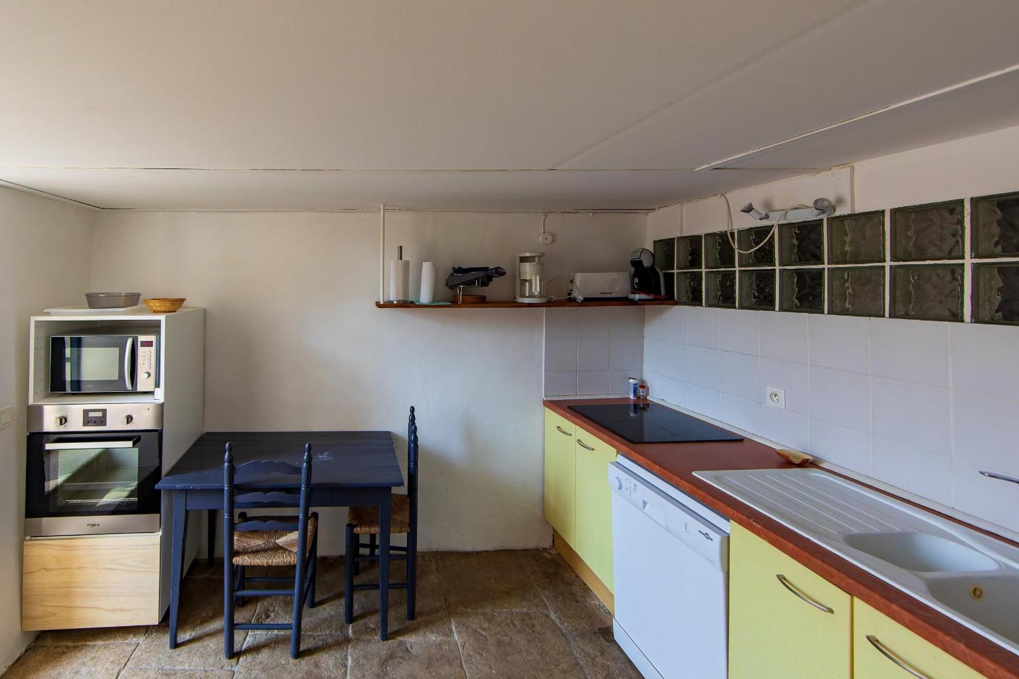 Gites Provence Et Nature - Entre Luberon Et Monts De Vaucluse Cabrieres-d'Avignon Room photo